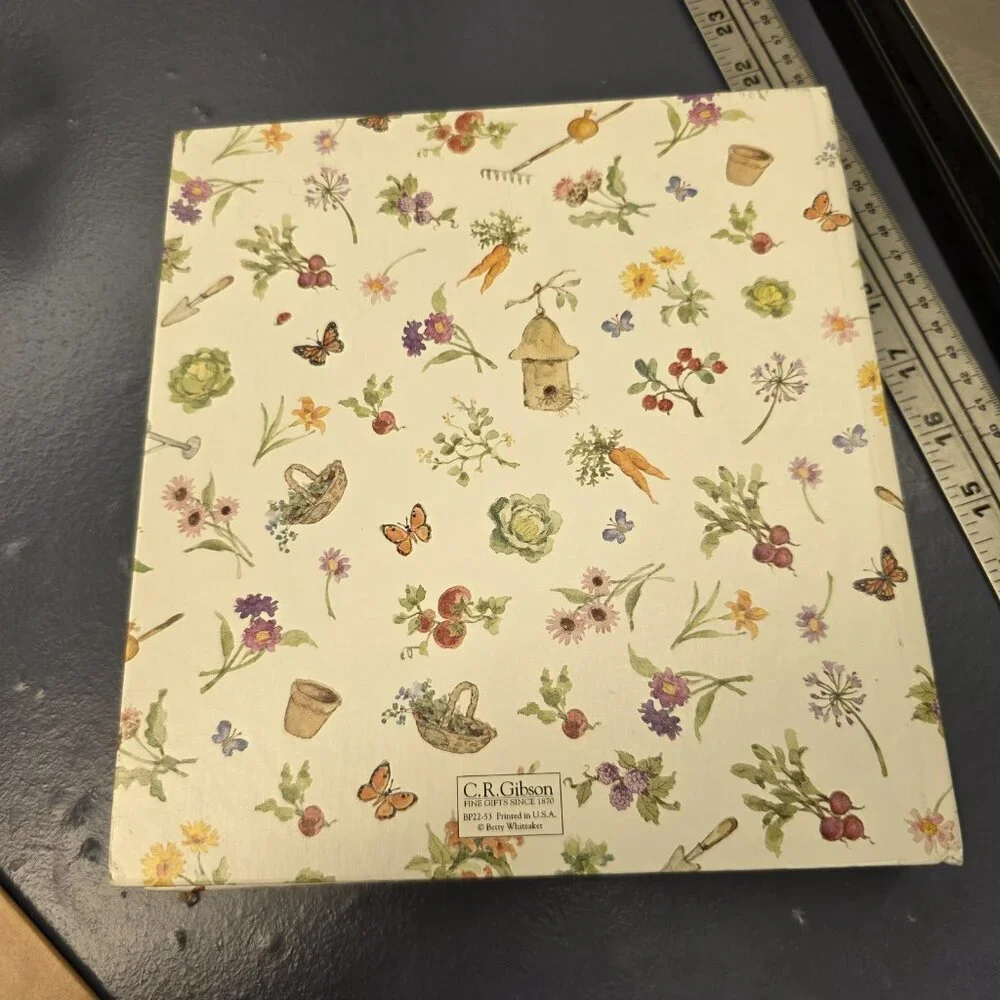 C.R. Gibson How Does Your Baby Grow A Baby Book Hardcover Garden Wildlife 24pg